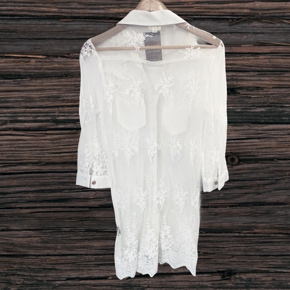 POL White Button Down Shirt with Notched Collar - Picture 2 of 4